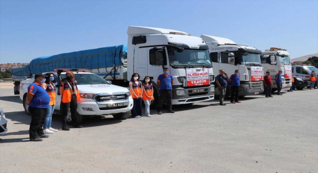 Niğde’den Kastamonu’ya afetzedeler için 3 tır yardım malzemesi gönderildi