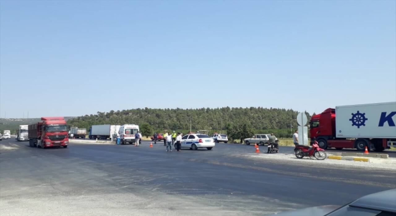 Denizli’de minibüsün çarptığı lise öğrencisi öldü 