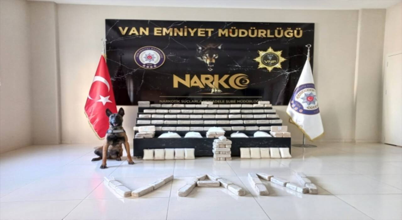 VAN'DA 72 KİLO UYUŞTURUCU OPERASYONU