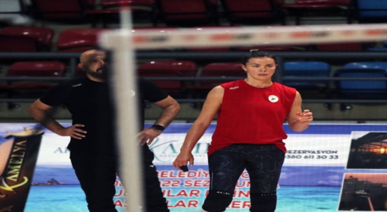 Sultanlar Ligi’nin yeni takımı Bolu Belediyespor, yeni sezon için iddialı