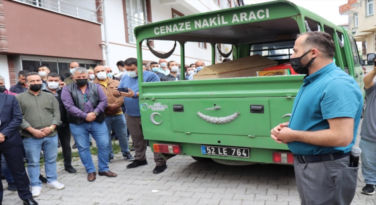 Erzurum’da sel sularına kapılarak hayatını kaybeden işçinin cenazesi Ordu’da defnedildi