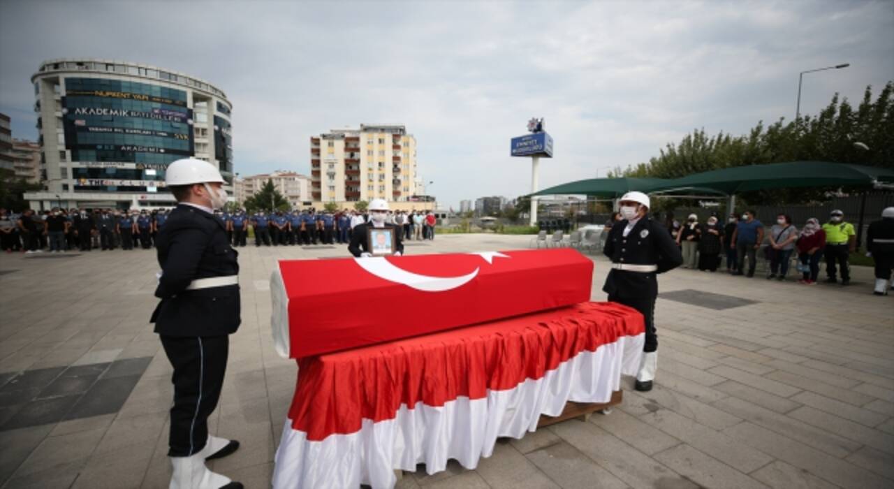 Bursa’da kazada hayatını kaybeden polis memuru için tören düzenlendi