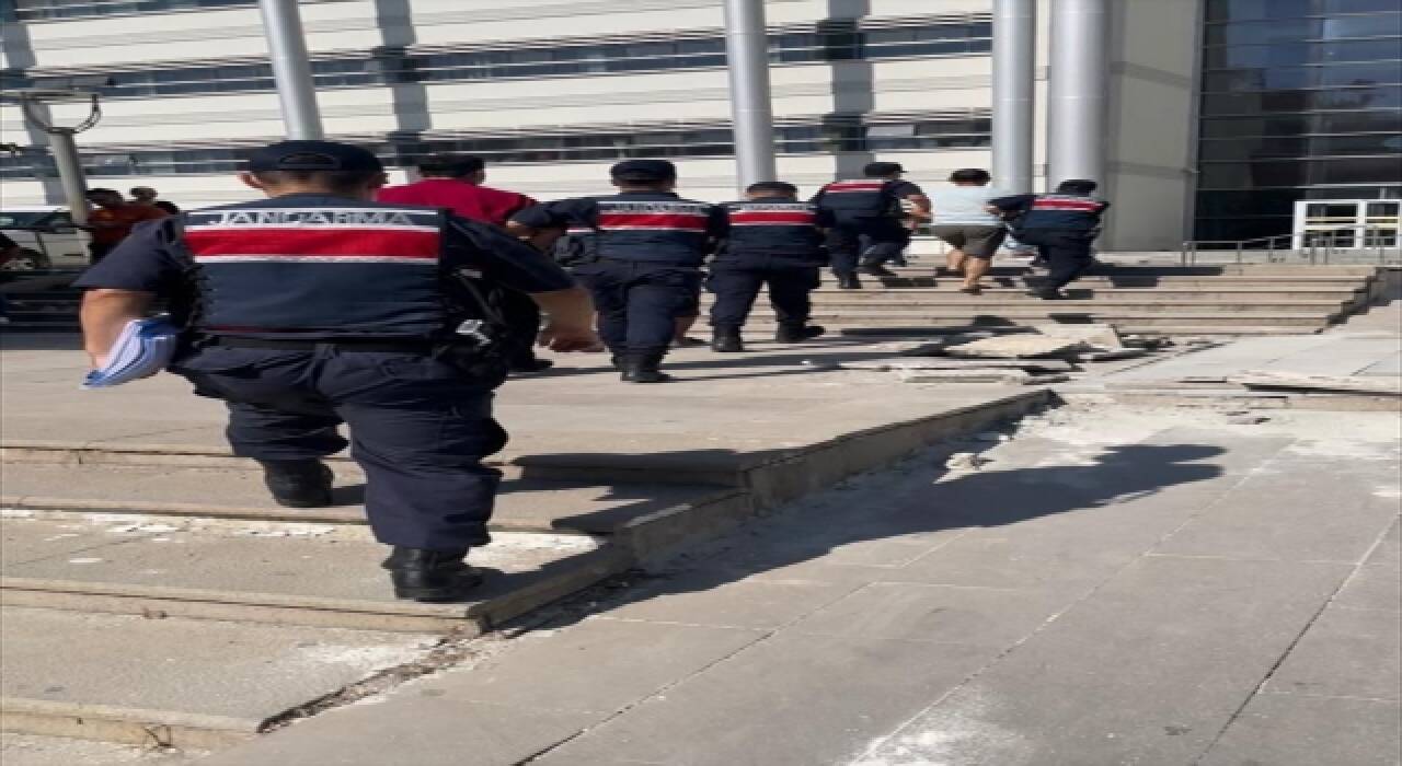 Hatay’da çıkan orman yangınıyla ilgili 3 şüpheli gözaltına alındı