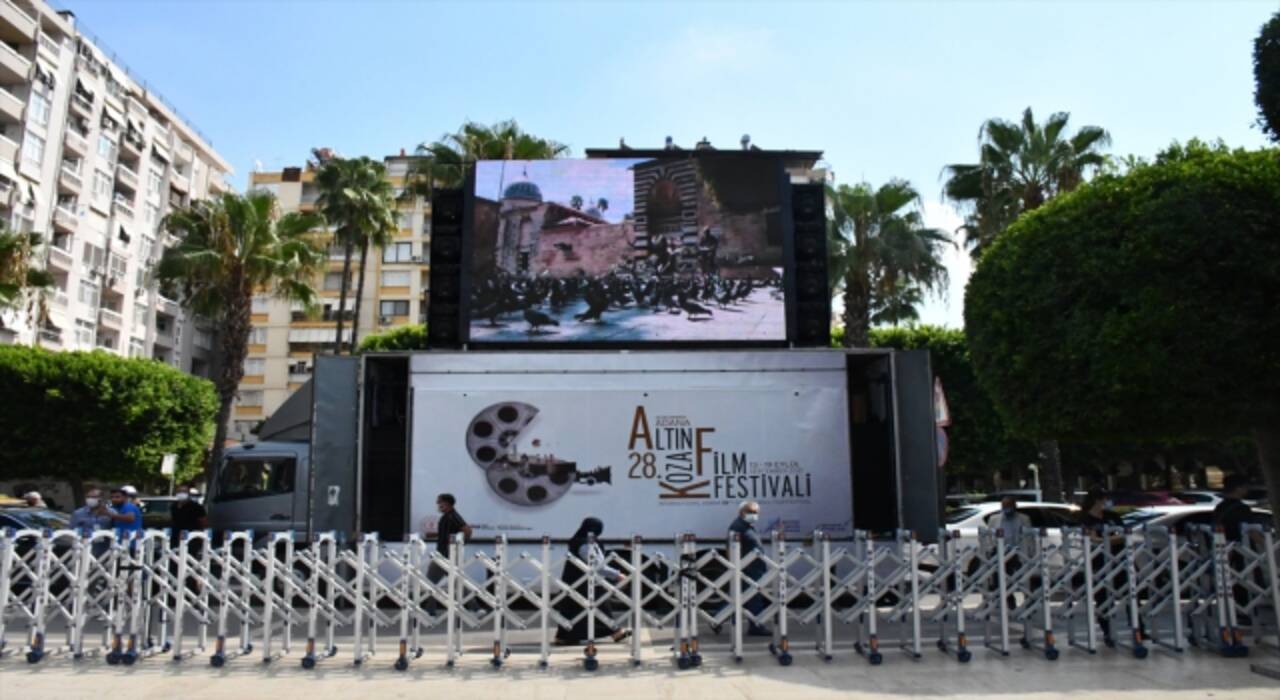 Uluslararası Adana Altın Koza Film Festivali