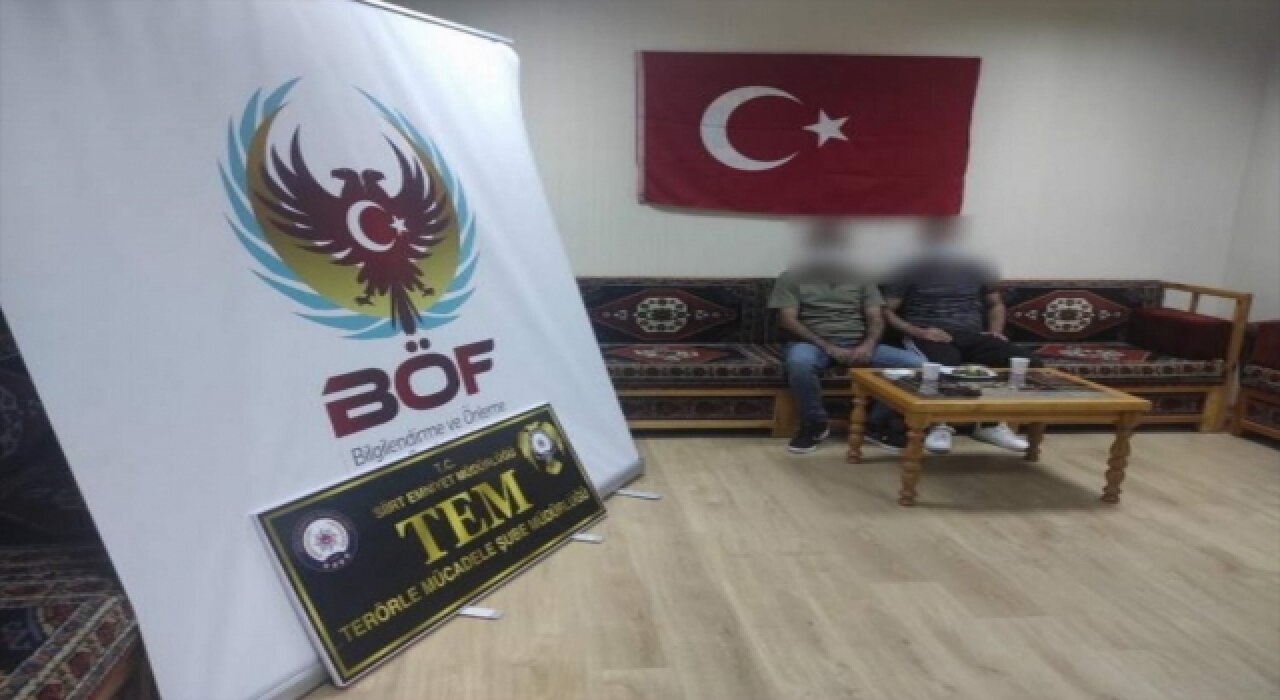 Siirt’te, polisin ikna çalışması sonucu teslim olan terörist ailesiyle buluşturuldu