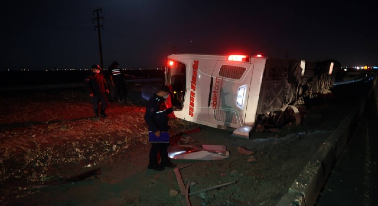 28 yolcunun bulunduğu otobüste trafik kazası