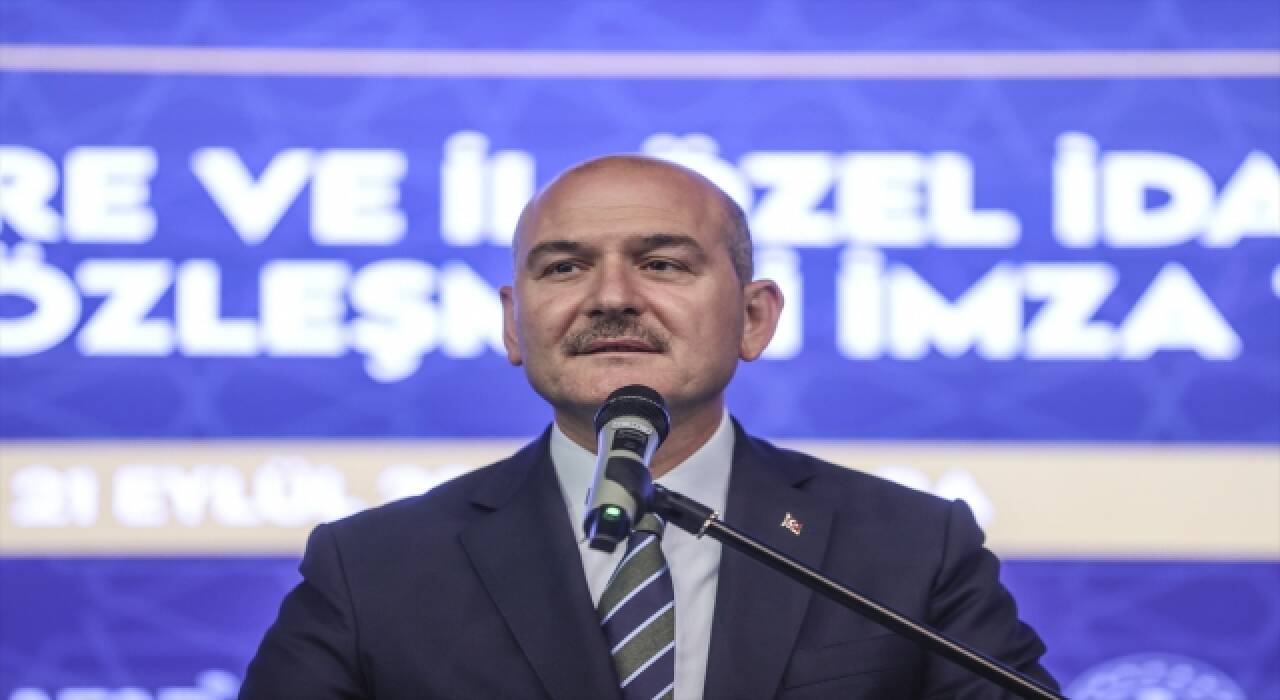 Bakan Soylu, toplu iş sözleşmesi imza töreninde