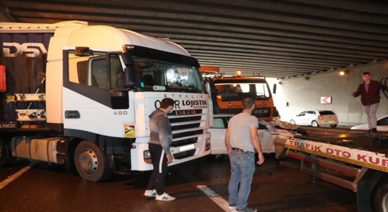 Trabzon’da zincirleme trafik kazası