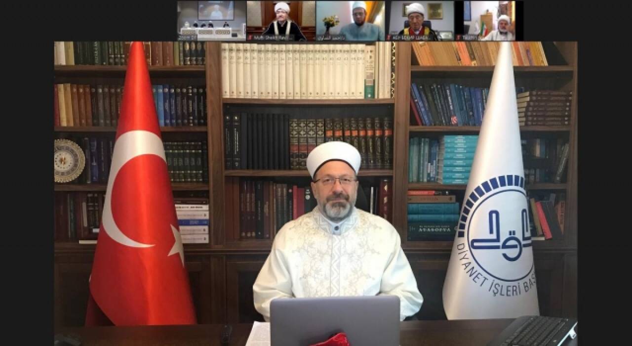 Diyanet İşleri Başkanı Erbaş, 14. Uluslararası Teoloji Konferansı’nda konuştu: