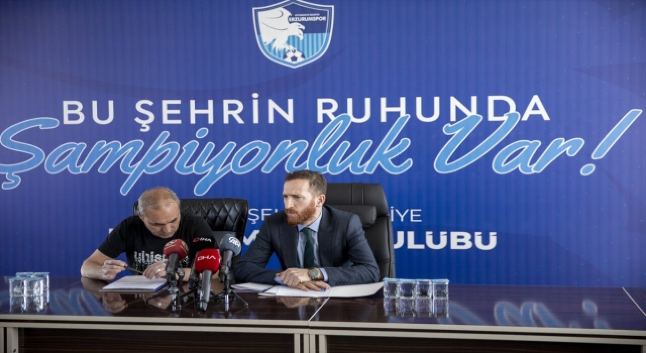 Büyükşehir Belediye Erzurumspor’da yönetim ve teknik heyet arasındaki buzlar eriyor 