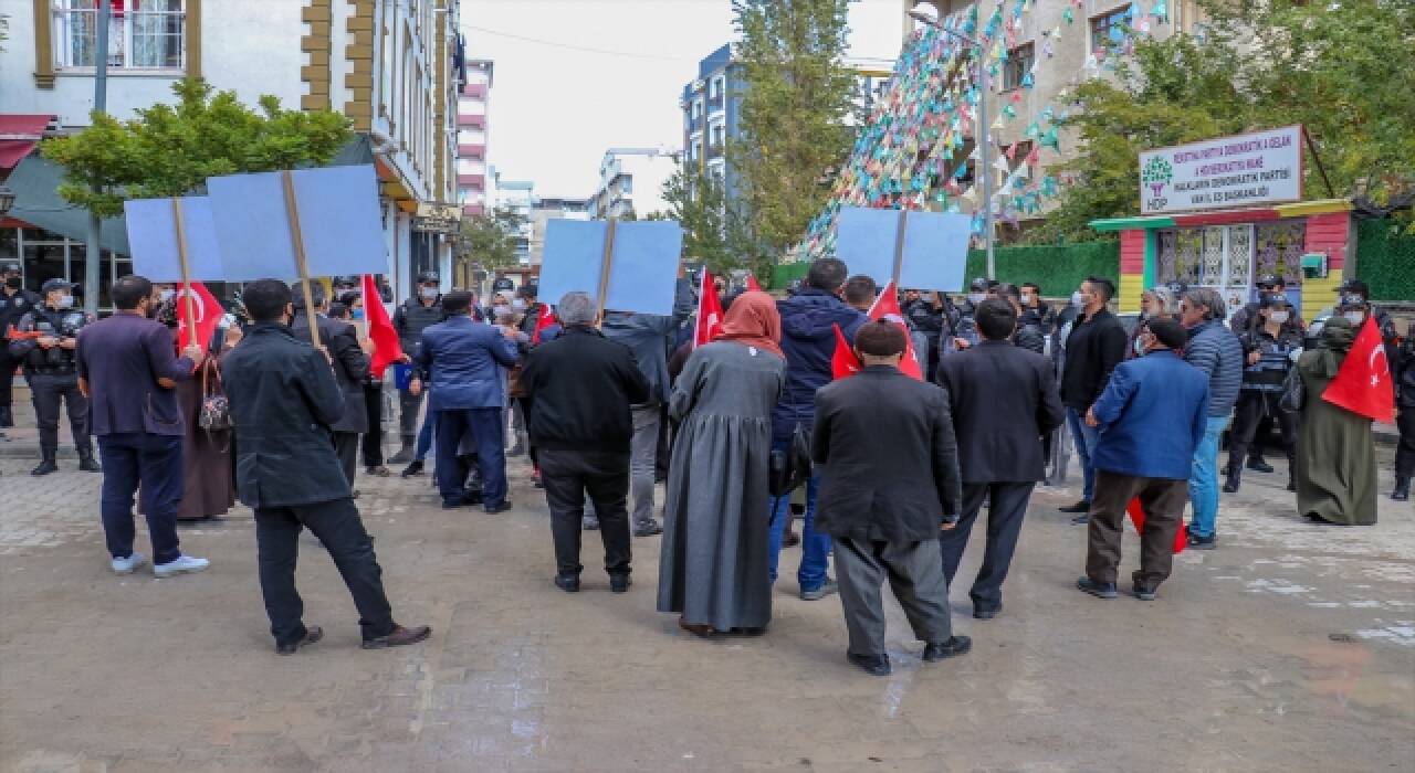 Evlatlarımıza kavuşuncaya kadar eylemlerimize devam edeceğiz!