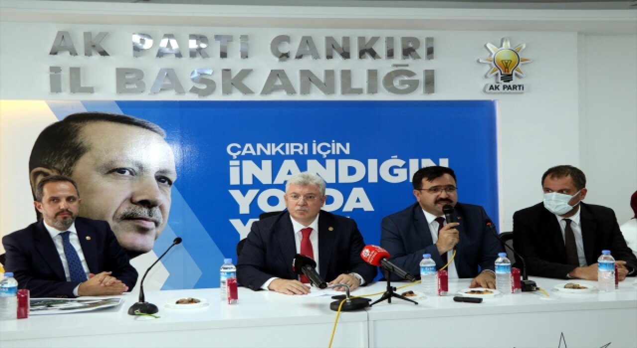 AK Parti’li Akbaşoğlu’ndan Kılıçdaroğlu’na ”15 Temmuz” tepkisi: