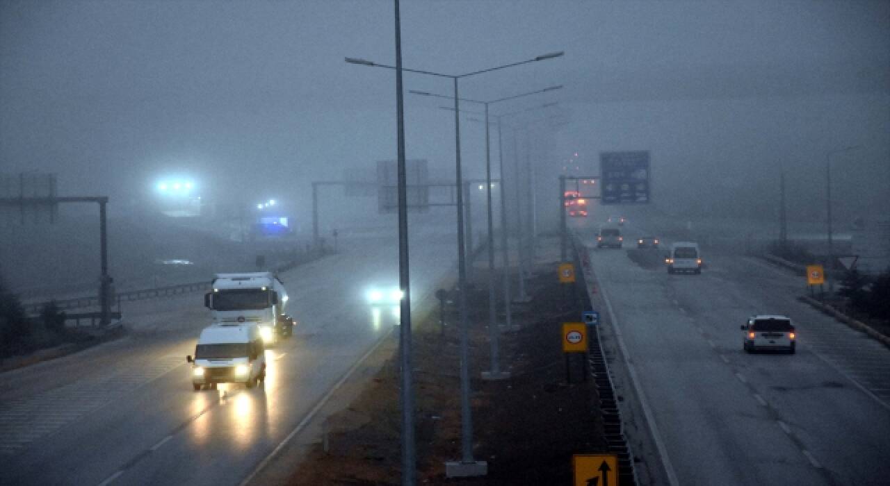 Kilit kavşak Kırıkkale’de yoğun sis etkili!