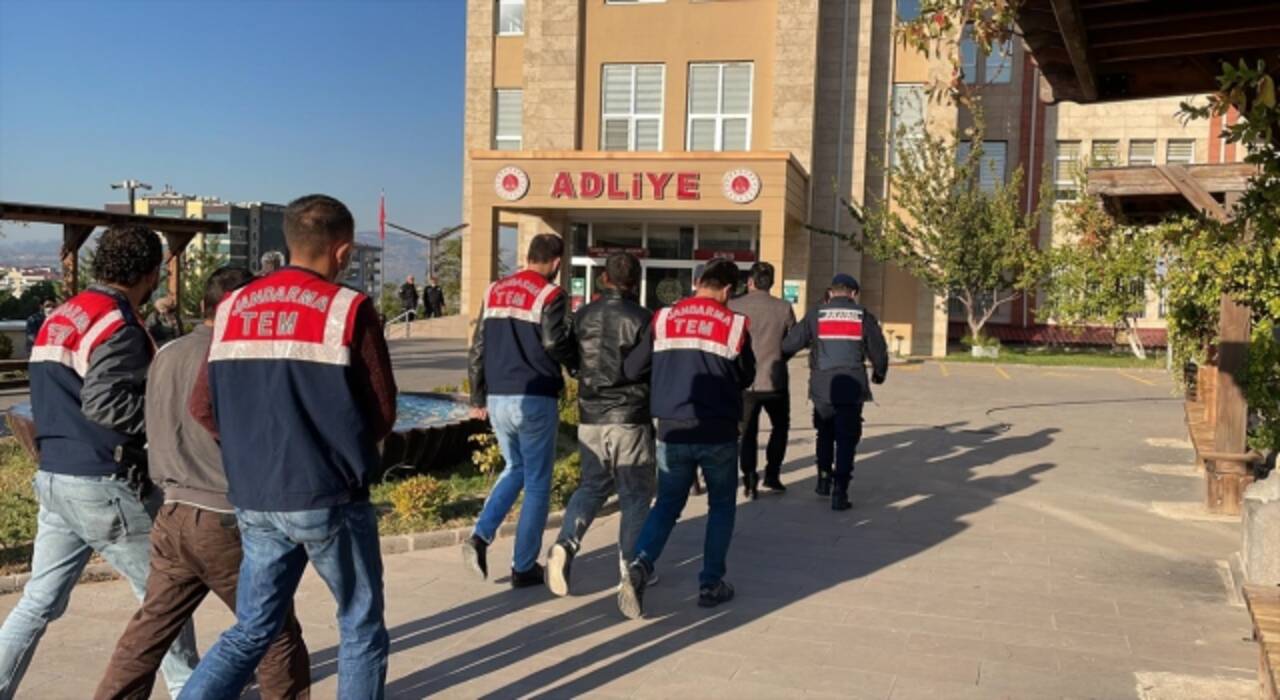 Kahramanmaraş ve Gaziantep’te DEAŞ mensubu 3 şüpheli tutuklandı