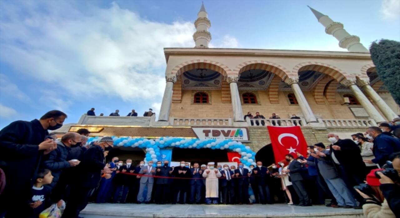 Diyanet İşleri Başkanı Erbaş, Konya’da TDV Yayınevi’nin açılışını yaptı: