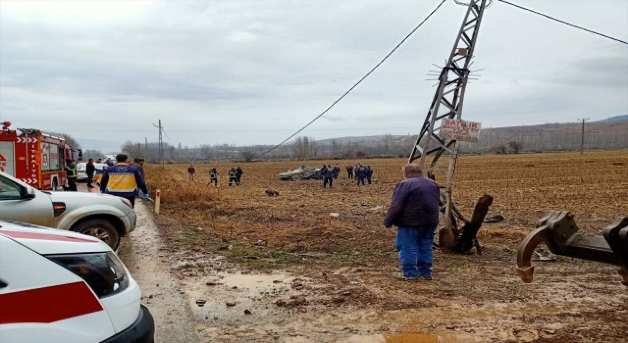 Tokat’ta Bakan Yanık’ın konvoyundaki trafik kazasında 3 koruma polisi yaralandı