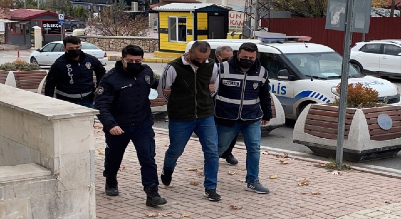 Elazığ’da hırsızlık yaptığı ve kendisini gören çocuğu darbettiği öne sürülen kişi yakalandı