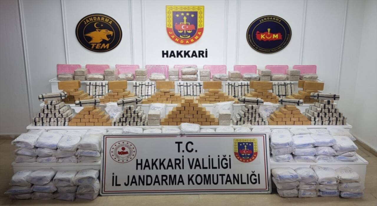 Hakkari’de 270 kilogram eroin ele geçirildi