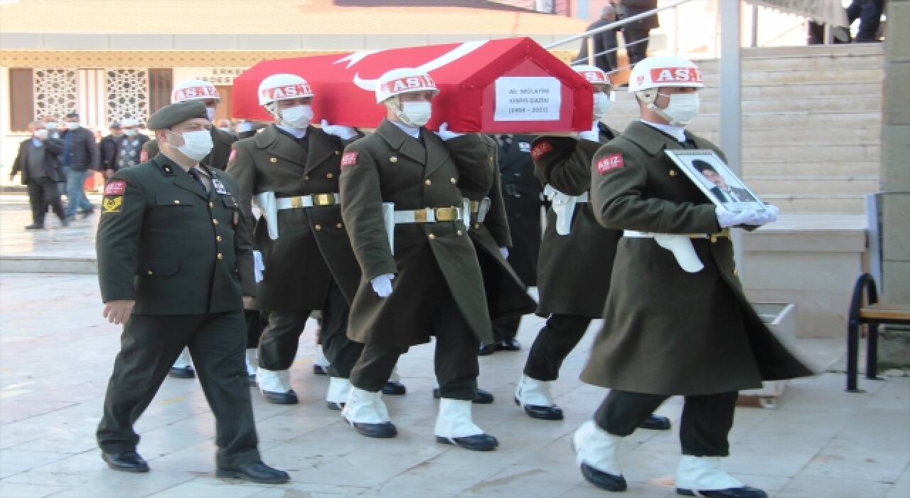 Kıbrıs gazisi Ali Mülayim Amasya’da son yolculuğuna uğurlandı