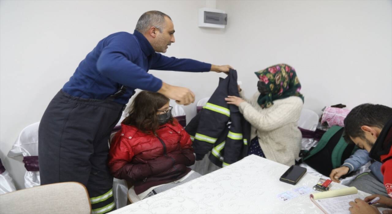 GÜNCELLEME  Edirne’de selde kaybolan kişi için arama kurtarma çalışması başlatıldı