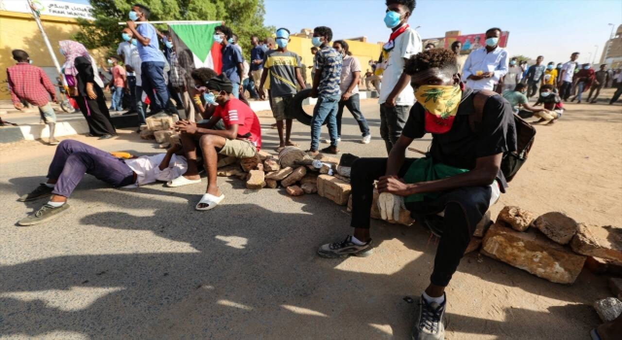 Sudan’da askeri darbe