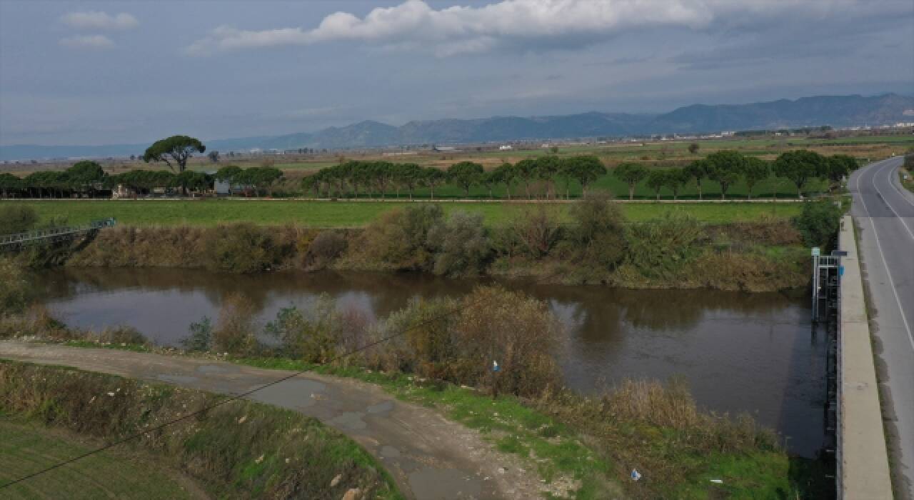 Kuraklıktan etkilenen Büyük Menderes Nehri’nde su seviyesi yükseldi