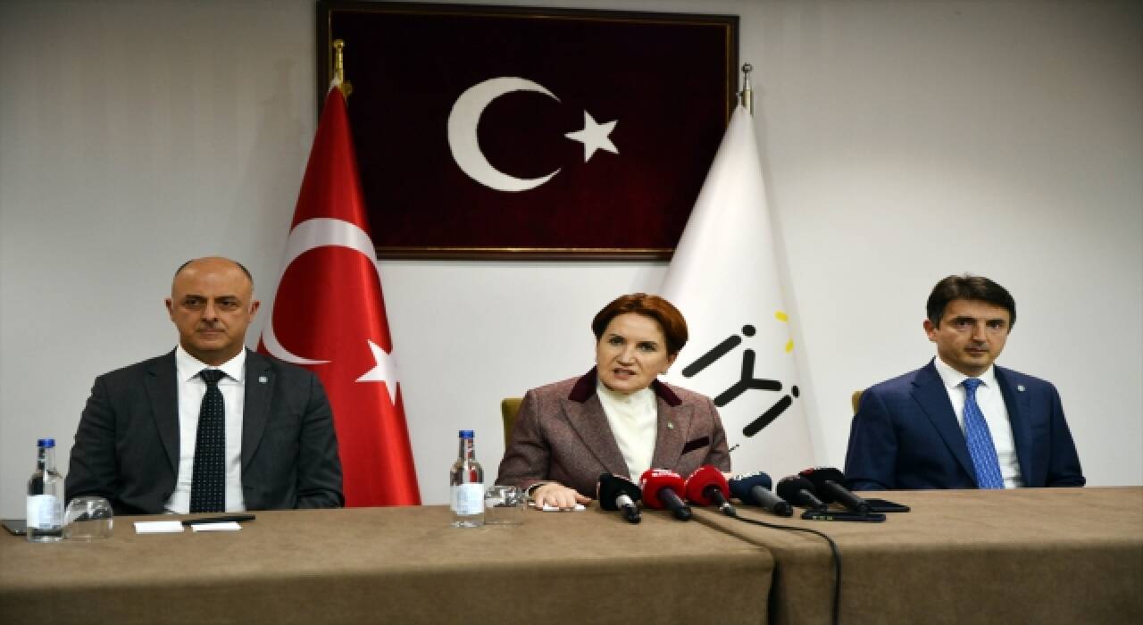 İYİ Parti Genel Başkanı Meral Akşener, Kilis’te basın mensuplarıyla bir araya geldi: