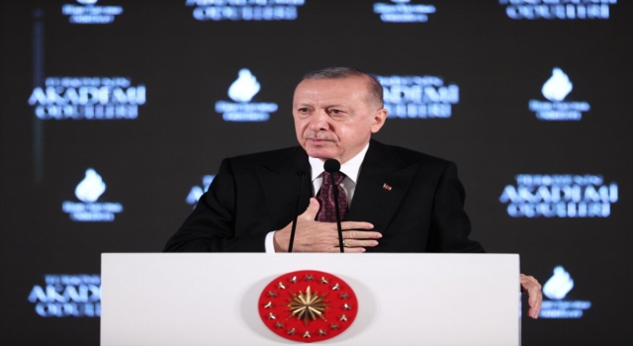 Cumhurbaşkanı Erdoğan, 2021 İlim Yayma Ödülleri Töreni’nde konuştu