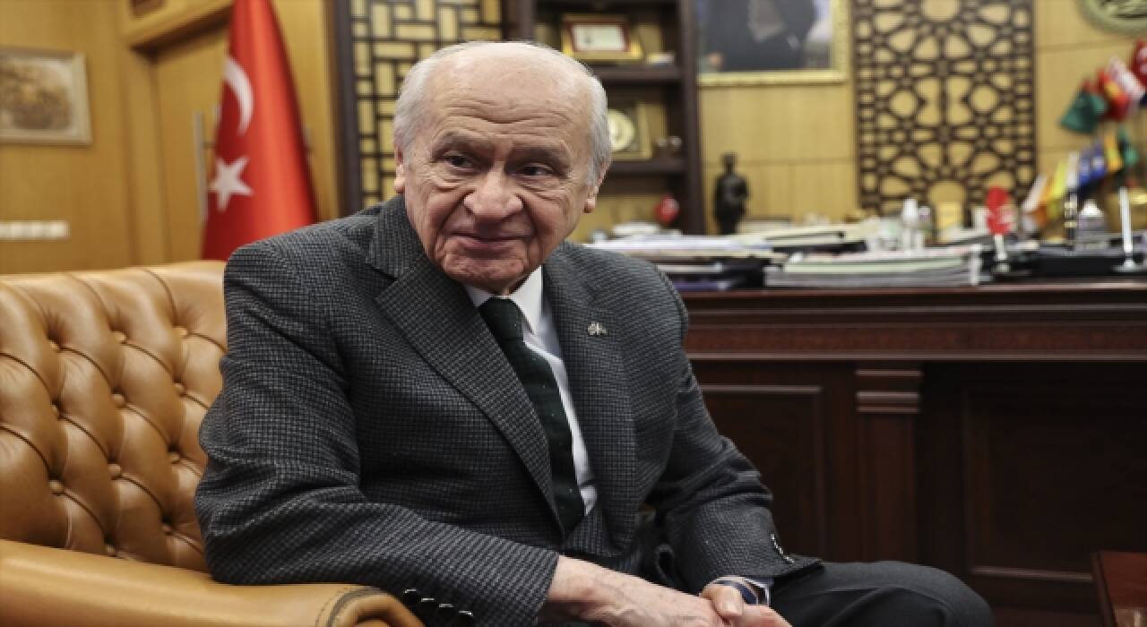 MHP Genel Başkanı Bahçeli, AA’nın  ”Yılın Fotoğrafları” oylamasına katıldı