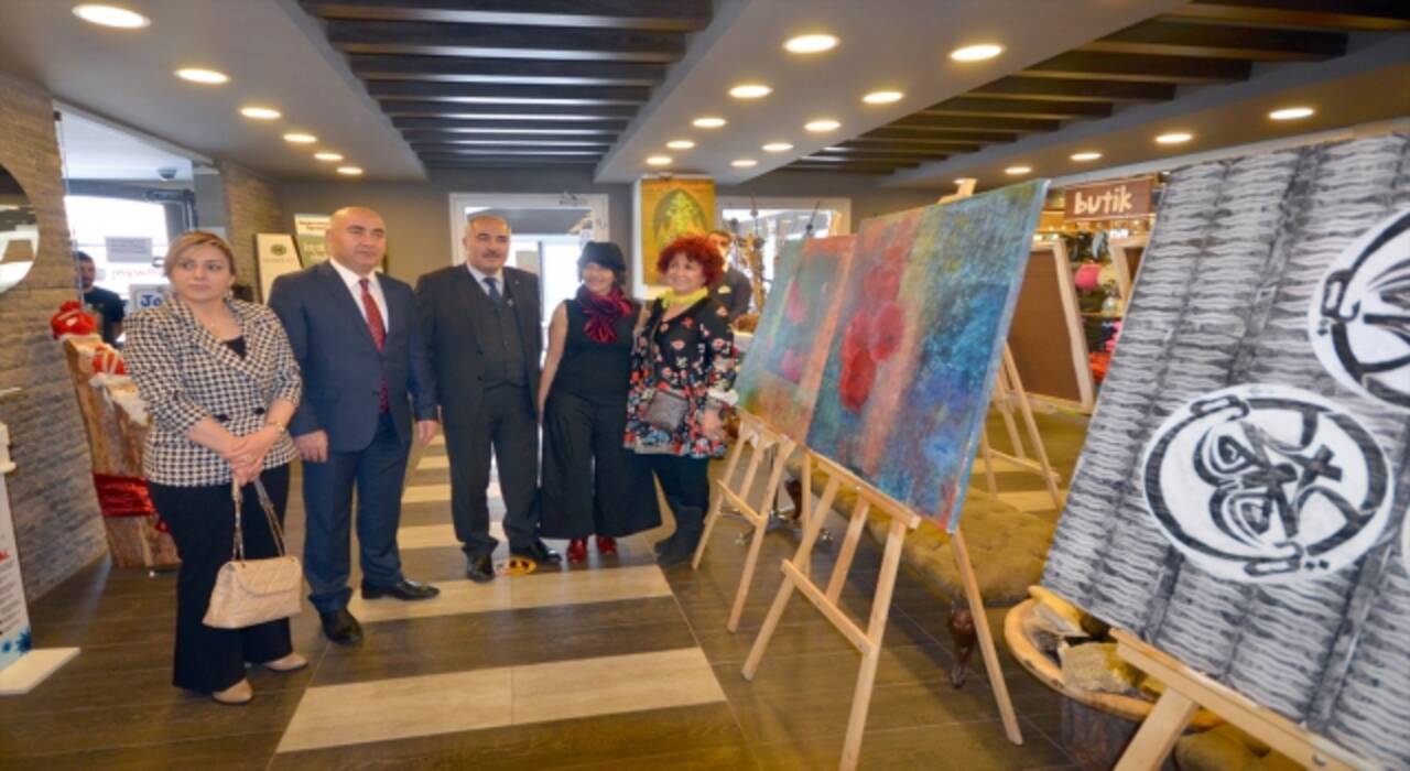 Kars’ta ”Uluslararası 3. Sanat Çalıştayı” düzenlendi