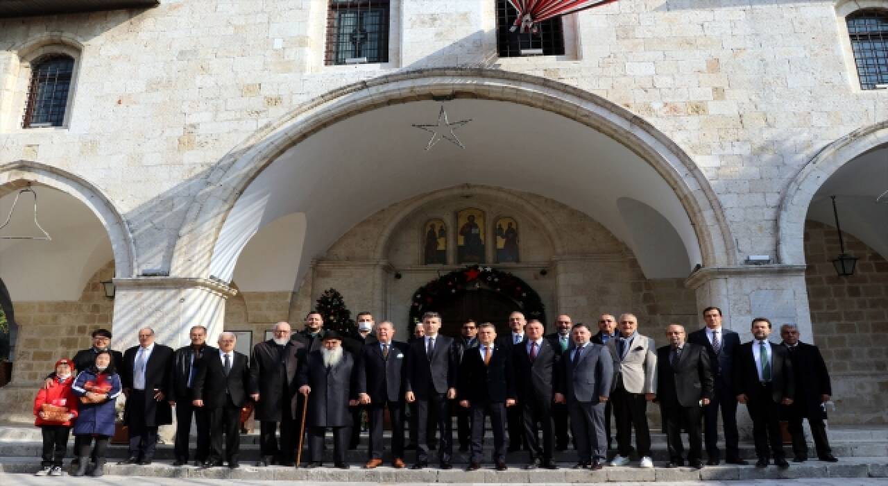 ”Hoşgörü kenti” Hatay’da, kiliseye Noel ziyareti gerçekleştirildi