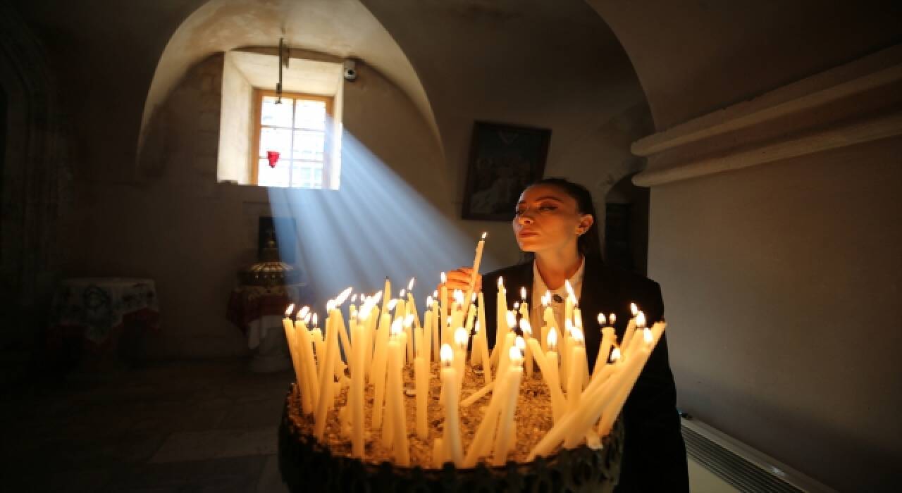 Tarihi Kırklar Kilisesi’nde Noel kutlaması