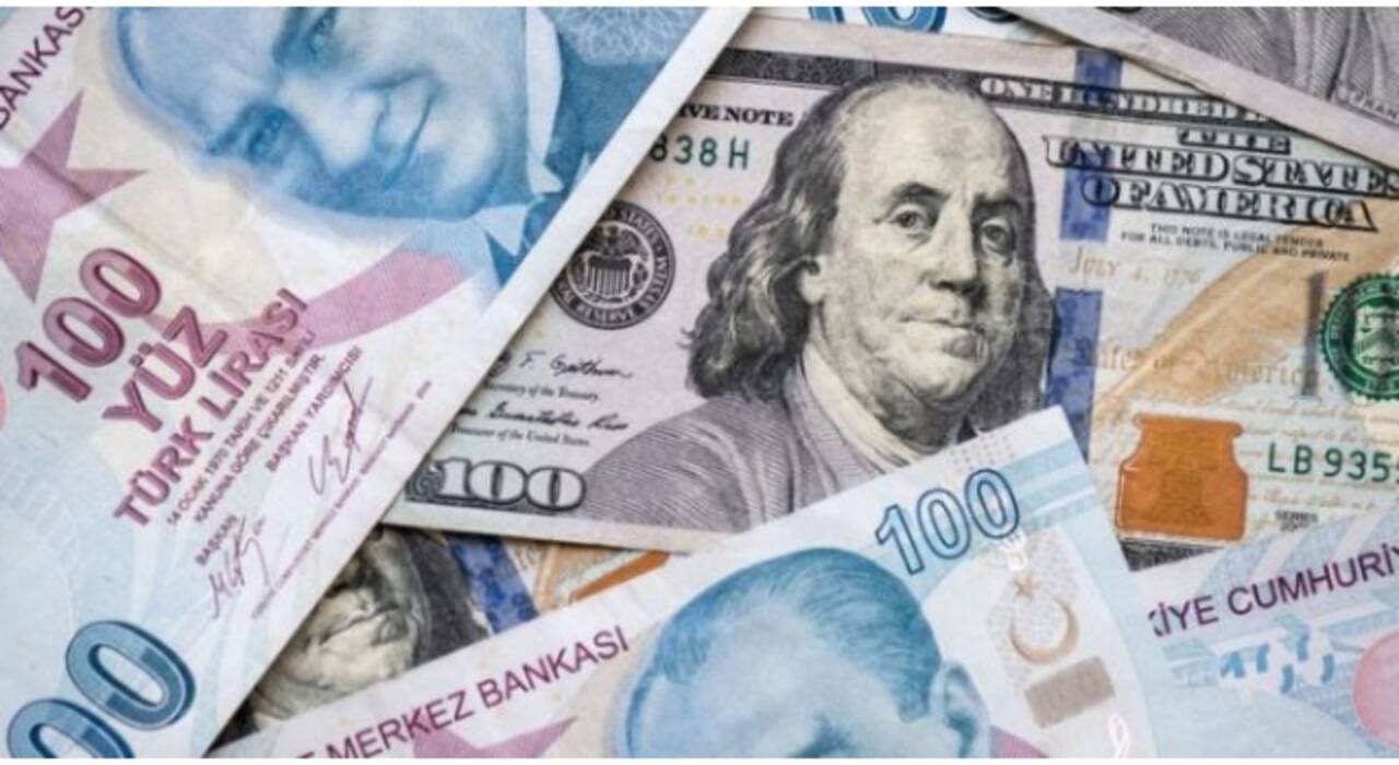 Dolar'dan tarihi zirve: 9.30'u gördü!