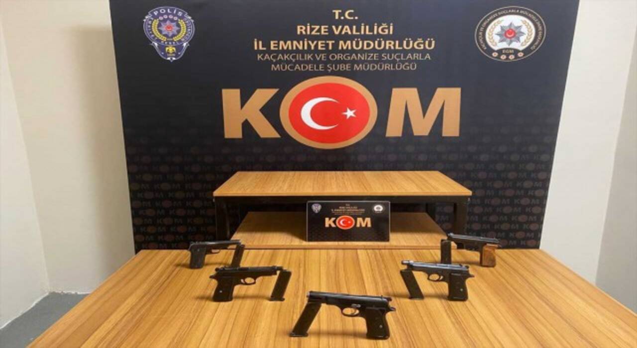 El yapımı ruhsatsız silahlı kişiler yakalandı