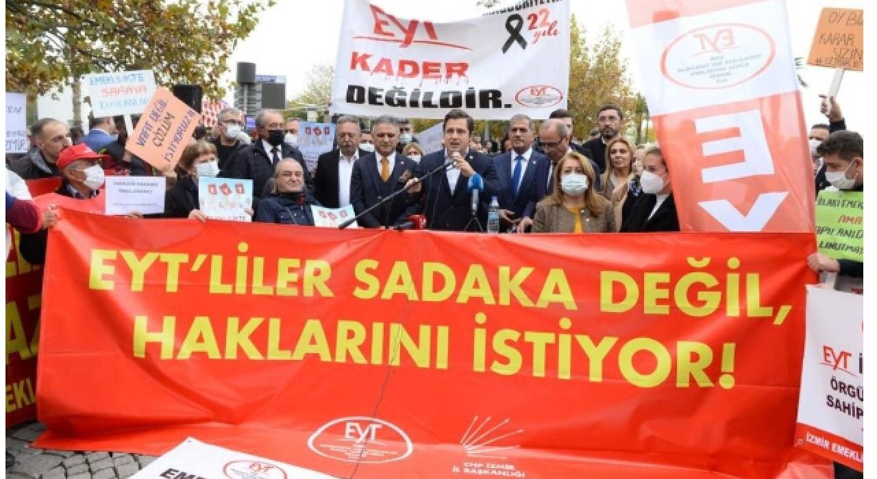 EYT'liler İzmir'de meydanlara indi!