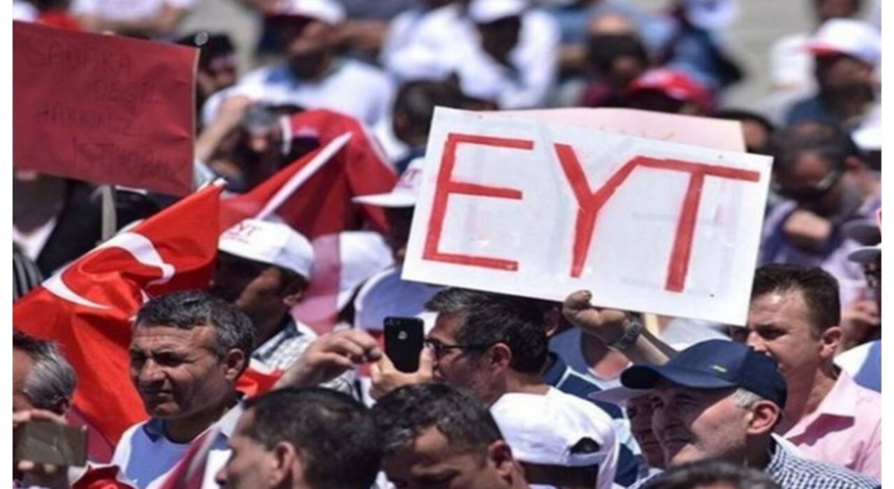 CHP EYT'lileri yalnız bırakmıyor! CHP Genel Merkezinden EYT talimatı