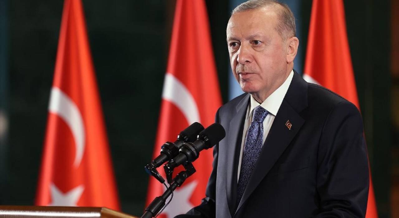 Cumhurbaşkanı Erdoğan öğretmenlere müjdeli haberi verdi