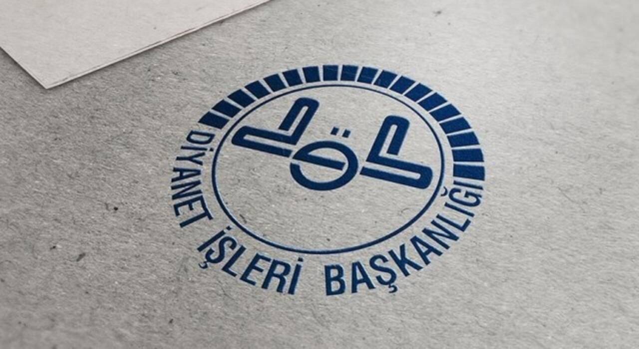 Diyanet'in görme engelliler için satışa çıkardığı Kuranı Kerim'in  fiyatı şok etti!