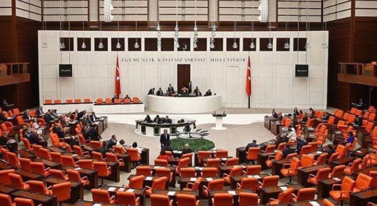 Mecliste EYT tartışması: EYT'liler ayağınıza takılacak!