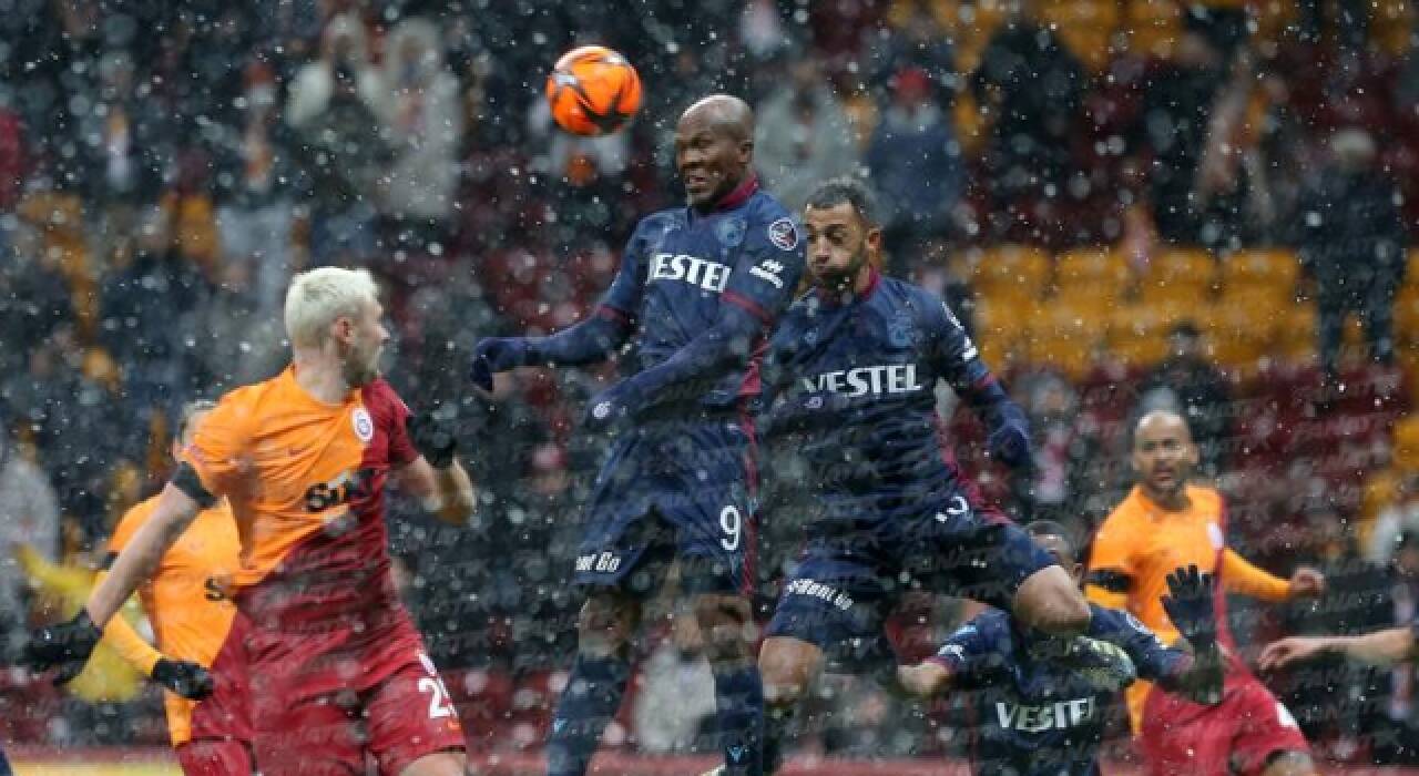 Galatasaray-Trabzonspor: 1-2 (MAÇ SONUCU-ÖZET)