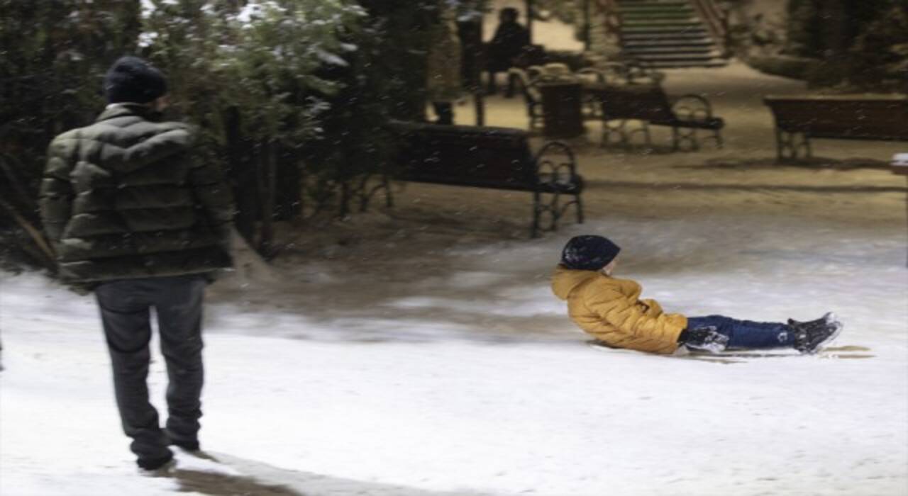 Kar Ankara'yı etkisi altına aldı