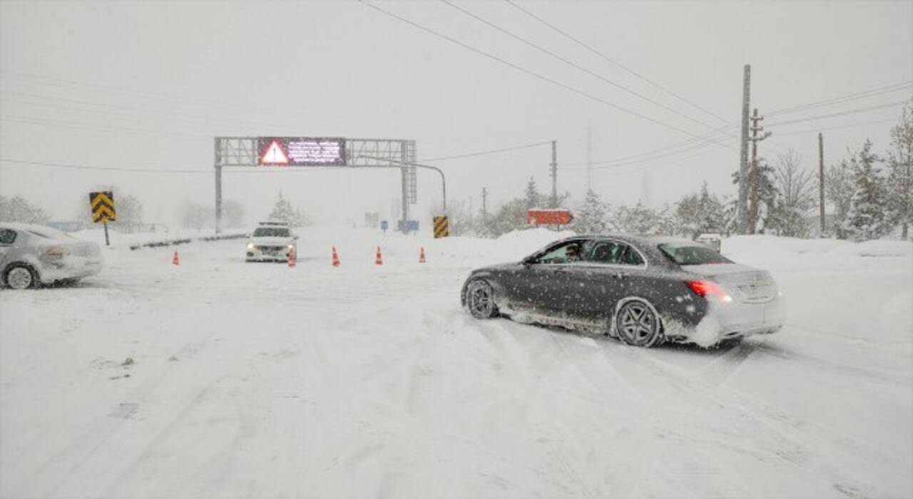 Seydişehir Antalya kara yolu da ulaşıma kapatıldı