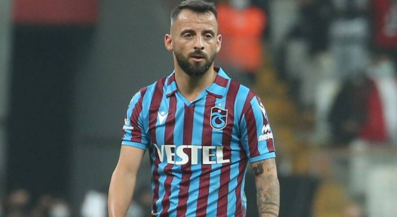 Trabzonspor futbolcusu Siopis'in koronavirüs testi pozitif çıktı