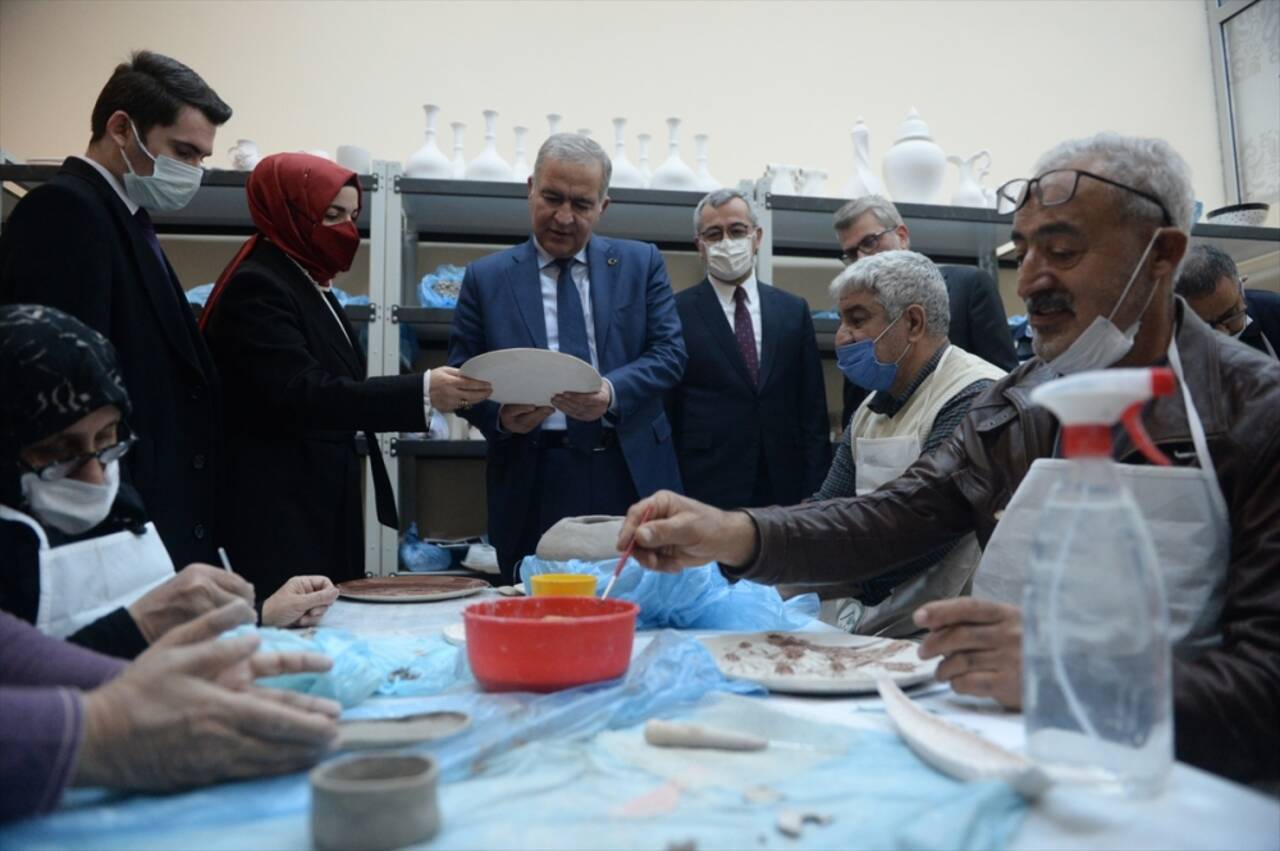 Aile ve Sosyal Hizmetler Bakan Yardımcısı Ergüneş, Kahramanmaraş'ta konuştu: