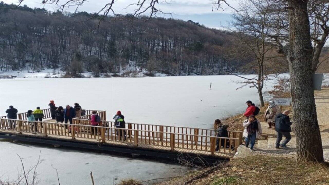 Bilecik Pazaryeri Küçükelmalı Tabiat Parkı günübirlik ziyaretçilerin gözdesi oldu 