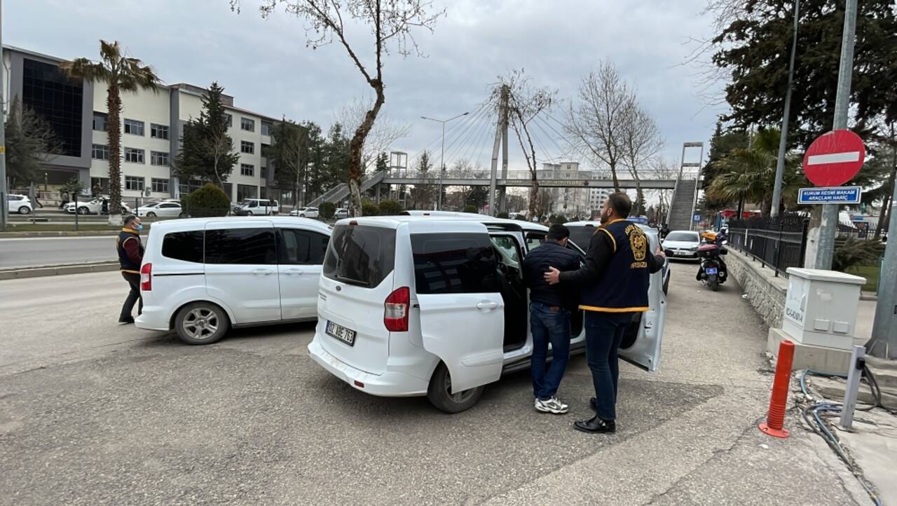 GÜNCELLEME - Adıyaman'da hırsızlık operasyonunda gözaltına alınan 3 zanlı tutuklandı