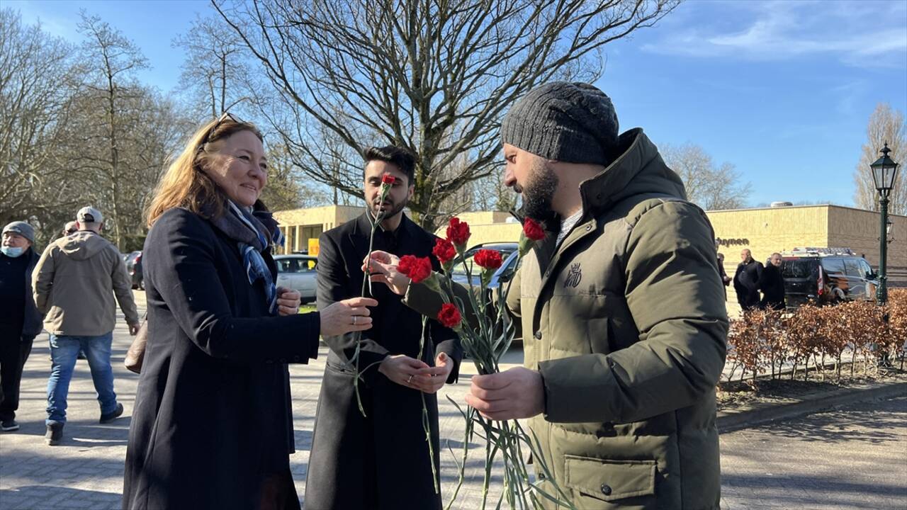 LAHEY - Hollanda'da Hocalı Katliamı kurbanları anıldı