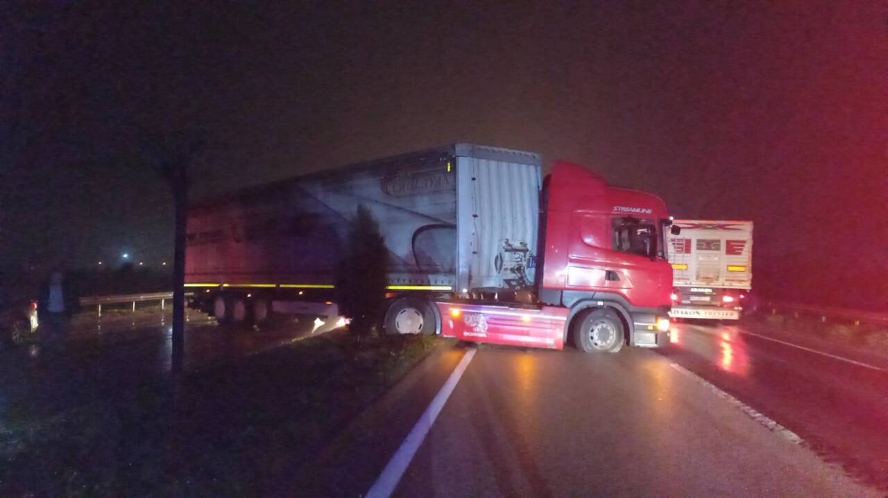 Manisa’da bir tırda 10 kilo 500 gram sentetik uyuşturucu ele geçirildi