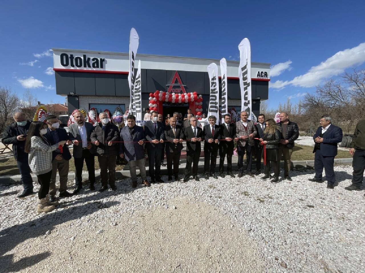 Niğde'de Otokar bayisi açıldı