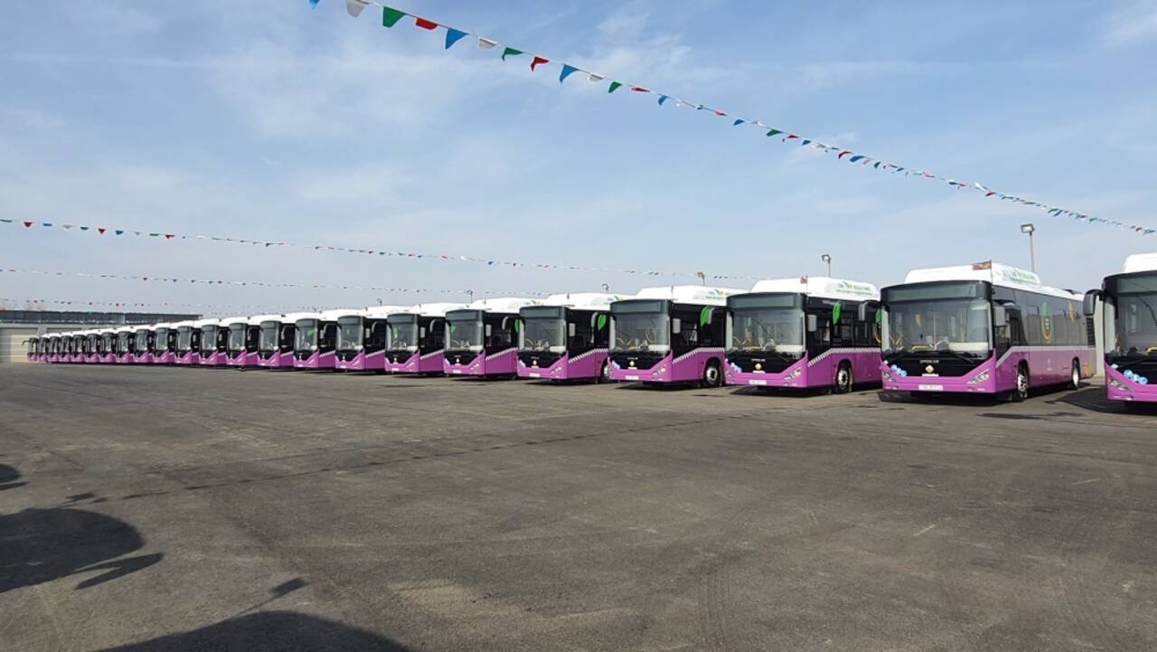 Otokar'ın 50 adet doğal gazlı şehir içi otobüsü Azerbaycan'da hizmete başladı